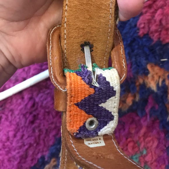 VINTAGE // Guatemalan Leather Belt - Picture 5 of 7